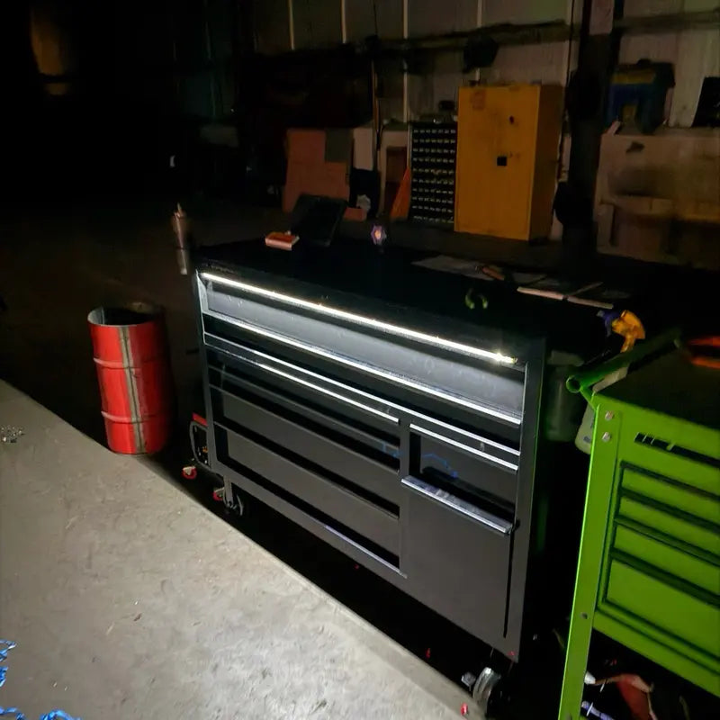 U.S. General Toolbox Compatible LED Light and Holder – 56” & 72” Series 3 Boxes